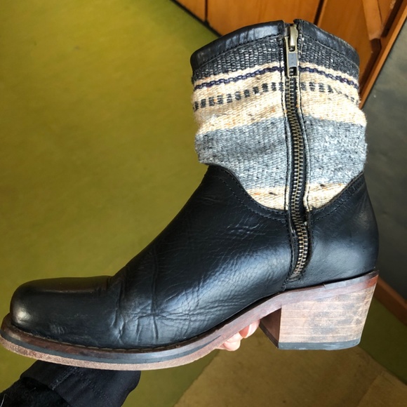 H by Hudson Limited Edition ankle boot - Picture 6 of 7